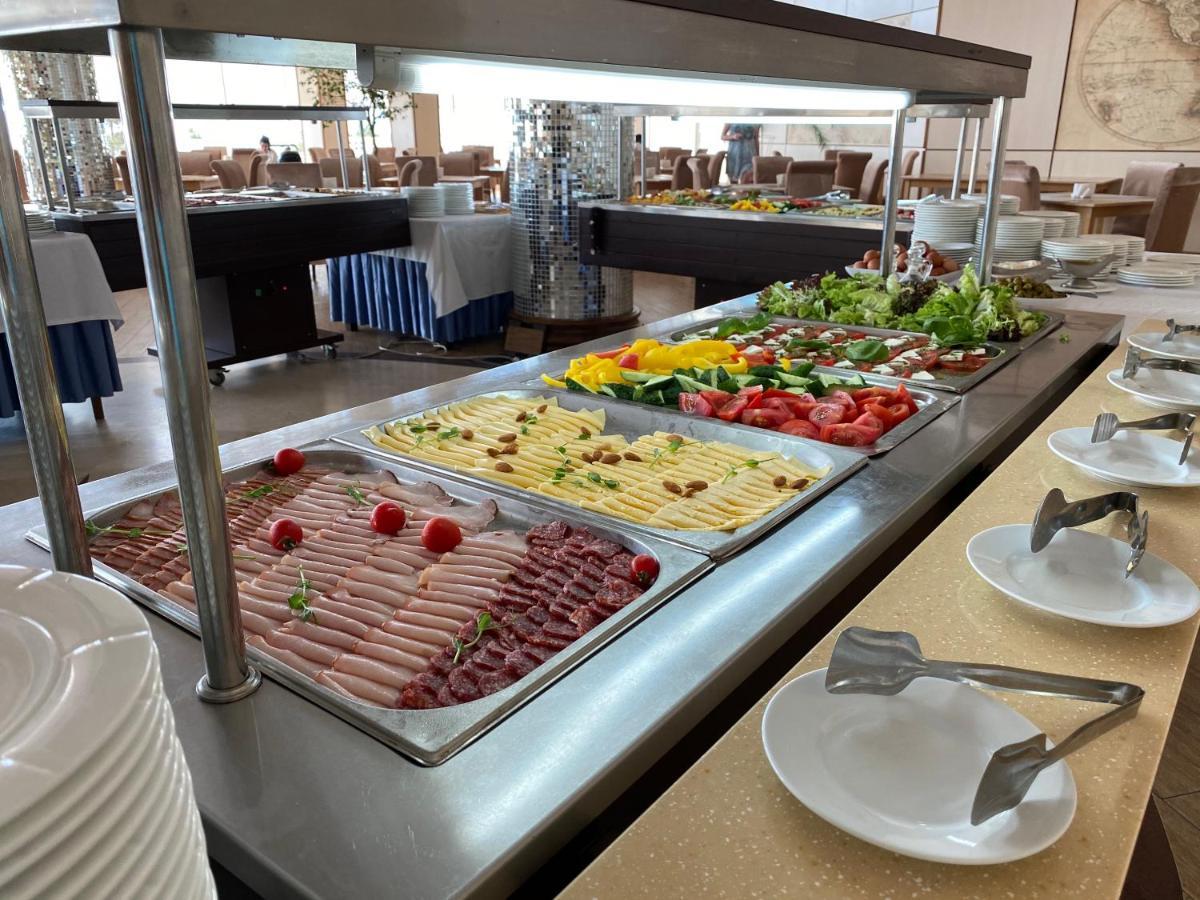 Bugaz Sea View Hotel Gribovka Ngoại thất bức ảnh