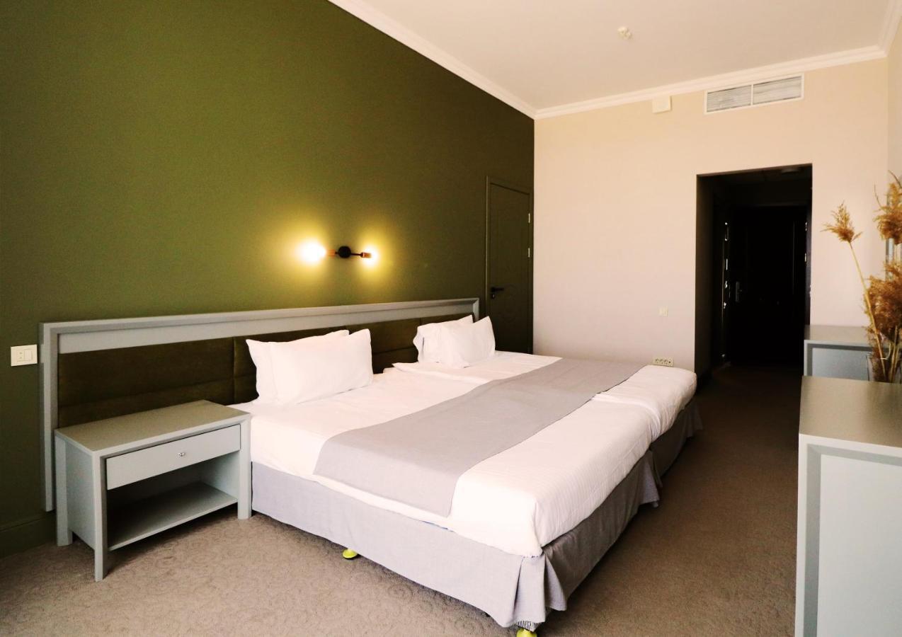 Bugaz Sea View Hotel Gribovka Ngoại thất bức ảnh