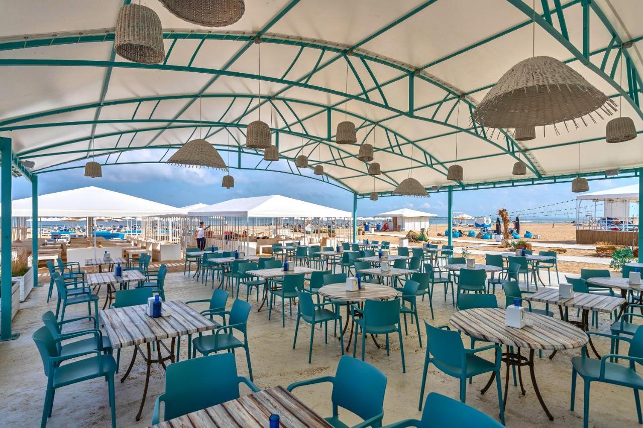 Bugaz Sea View Hotel Gribovka Ngoại thất bức ảnh