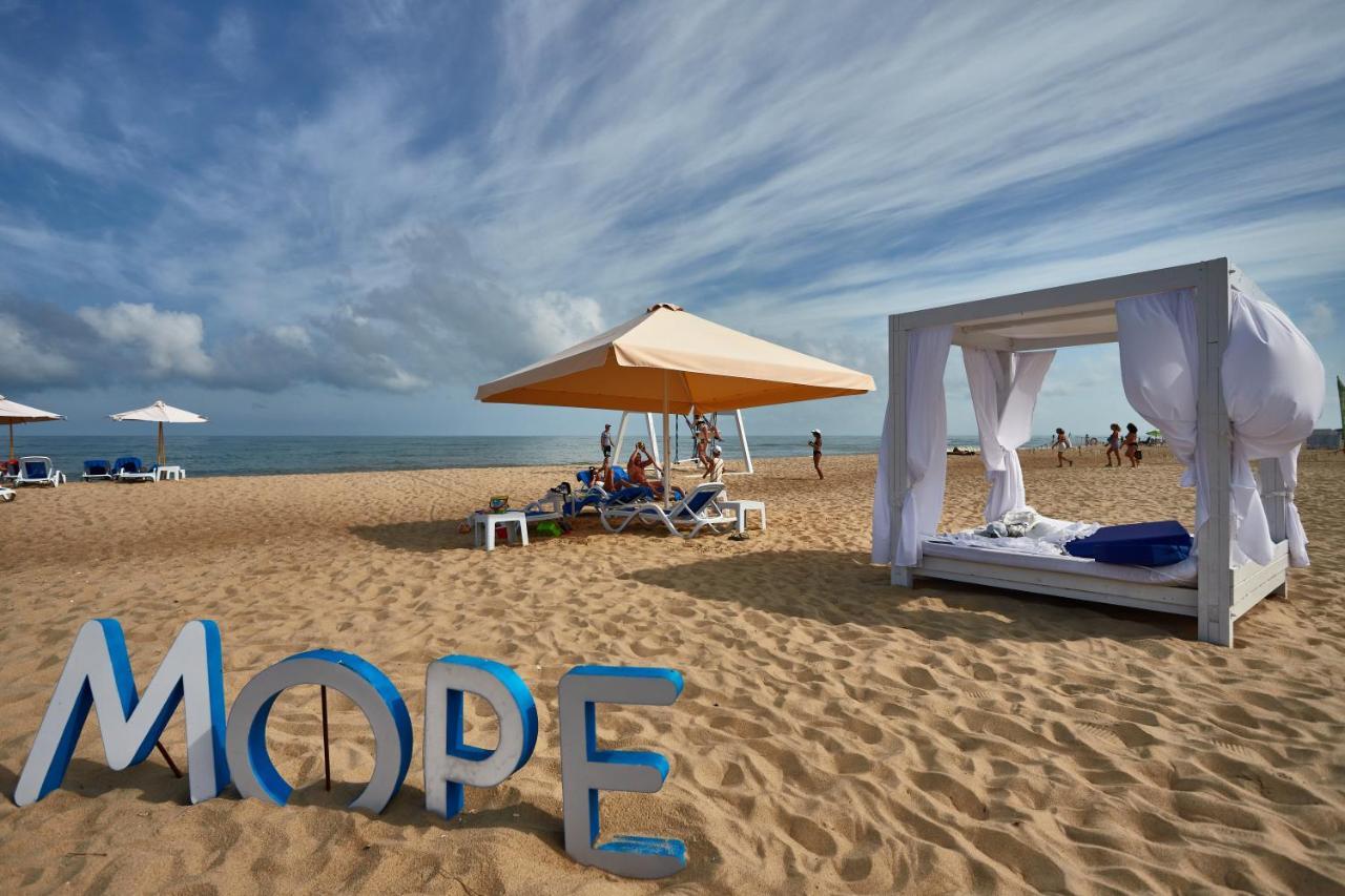 Bugaz Sea View Hotel Gribovka Ngoại thất bức ảnh