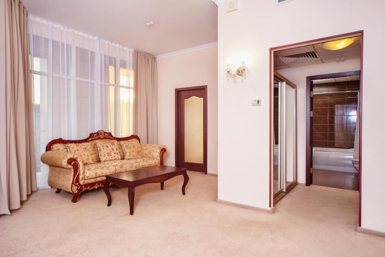 Bugaz Sea View Hotel Gribovka Ngoại thất bức ảnh